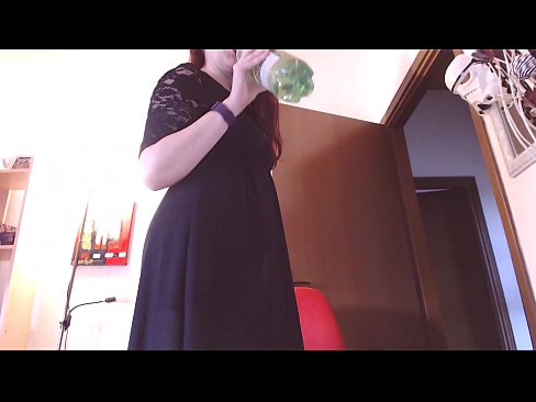 ❤️ Een onderdanige slaaf die houdt van vieze en weelderige slipjes wordt gedwongen te masturberen na het bekijken van deze video! ❤ Harde porno at us
