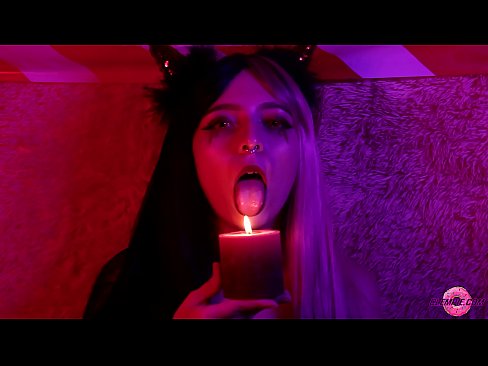 ❤️ Gepassioneerde pijpbeurt van Sexy Succubus met Mondbevrediging ❤ Harde porno at us