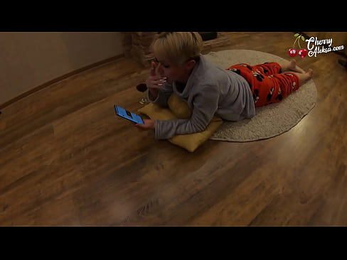 ❤️ Gekke Blondine Pijpt Enorme Pik en Stuitert Er Op - Anale Seks ❤ Harde porno at us