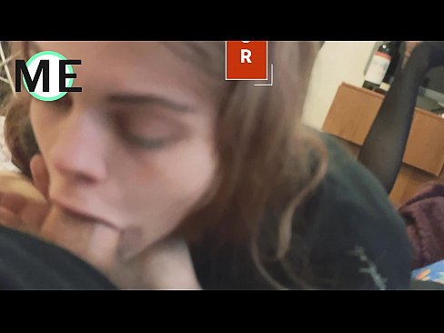 ❤️ Keel lul, gescheurde panty's en gescheurde hakken leuk om te ontmoeten ❤ Harde porno at us